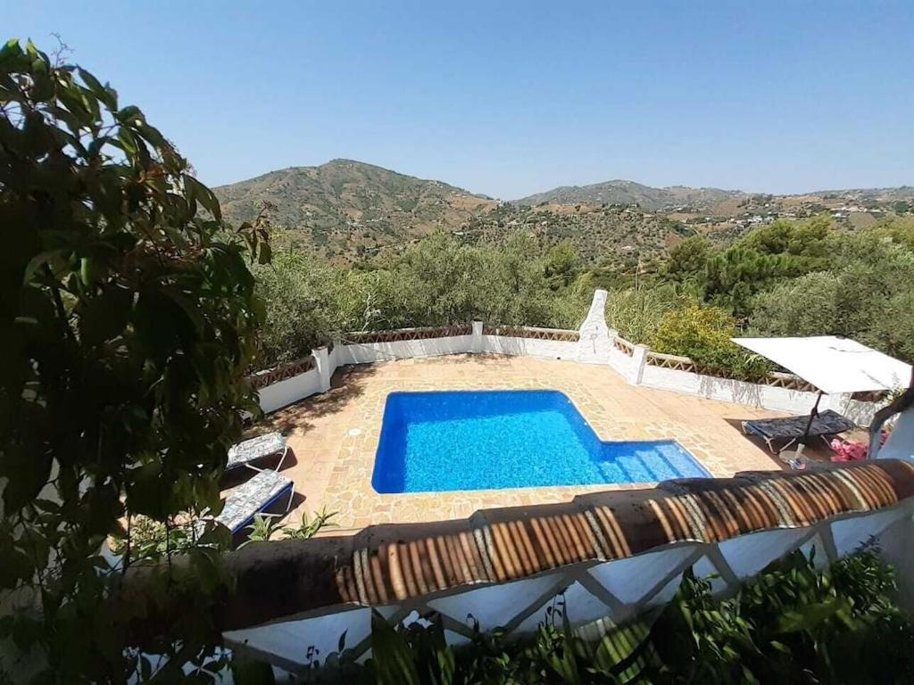 Cortijo Tipico Andaluz En La Sierra Cerca De Frigiliana De Nerja Y De Las Playas Esterno foto